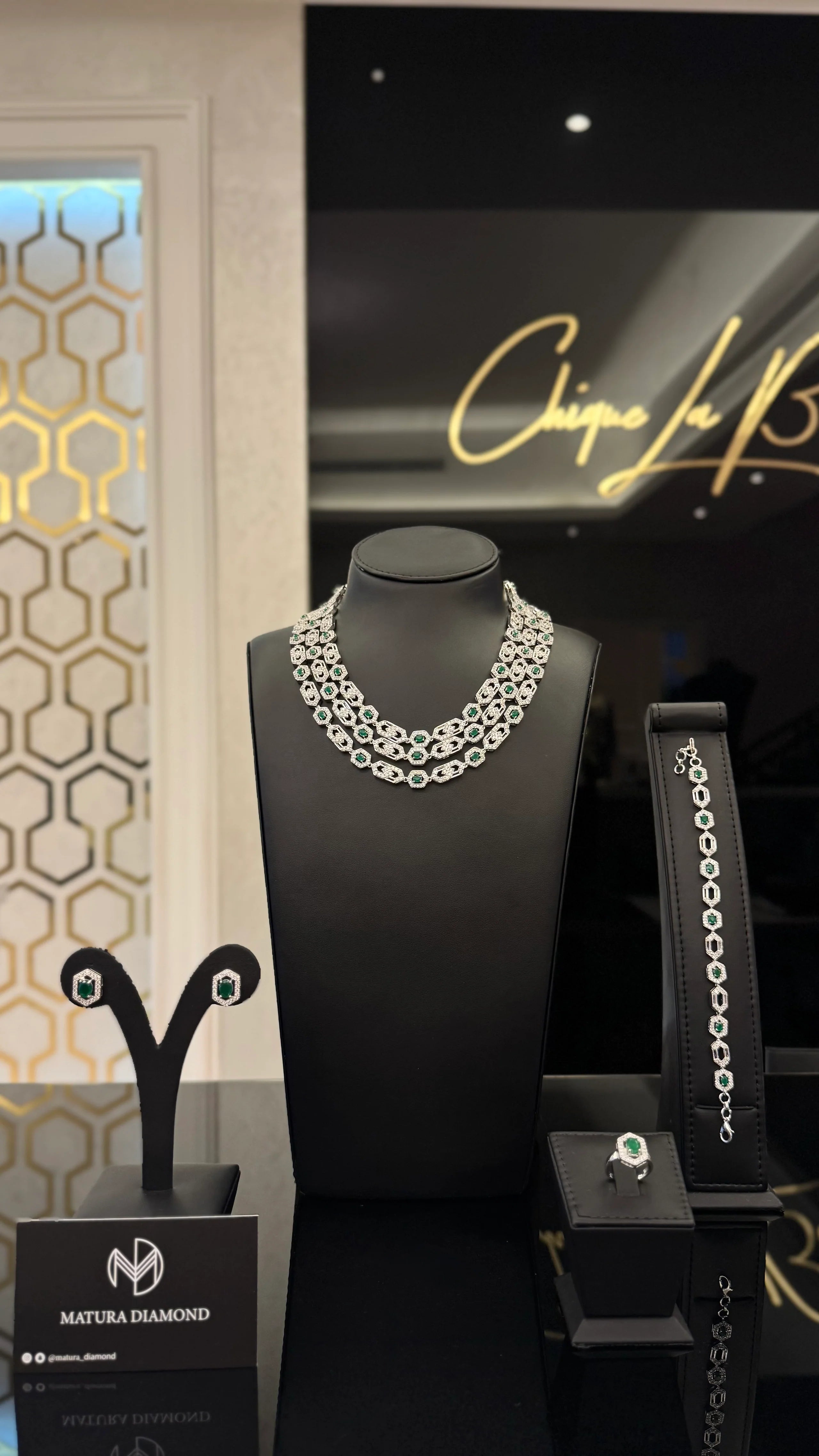 Alramtha Lines and Green