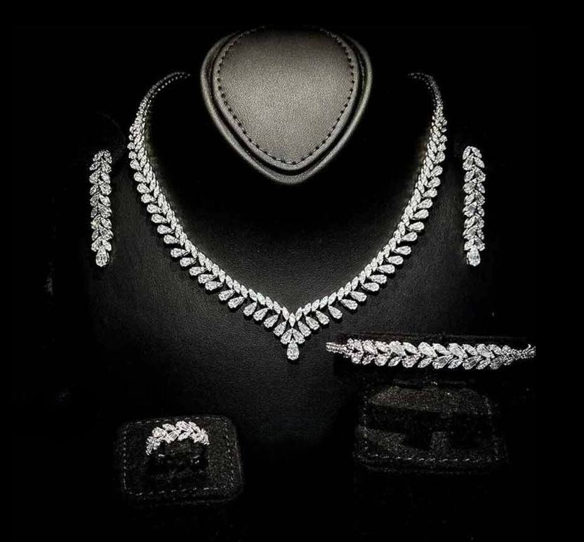 Marquise & Pear Leaf Shimmer necklace